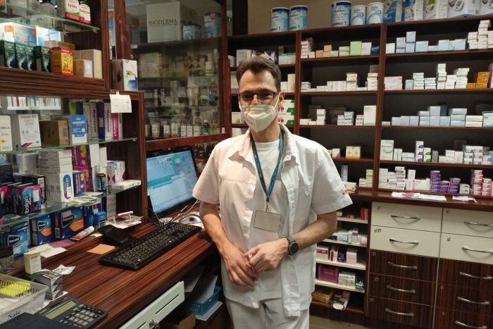 Ilustračný obrázok k článku ŤAHÁK od Silvestra do Troch kráľov: Ktoré lekárne budú otvorené v Nitrianskom kraji?