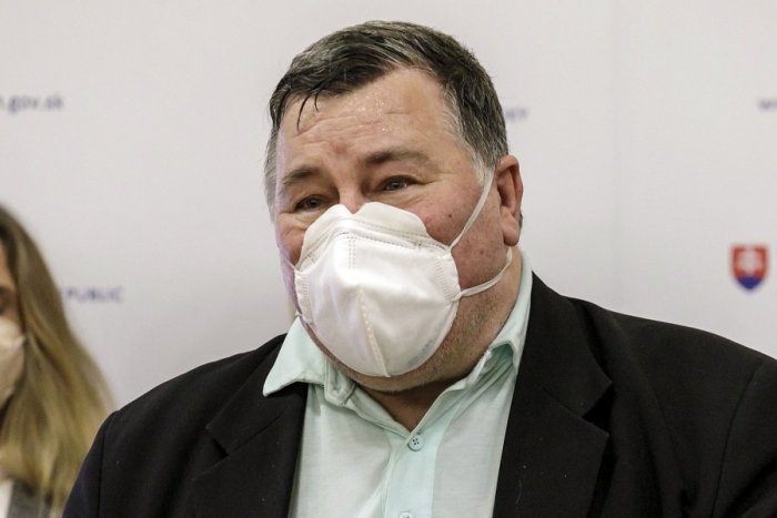 Ilustračný obrázok k článku Profesor Krčméry prekvapuje: Čakajú nás ďalšie dve silné vlny pandémie, kedy UDRÚ?