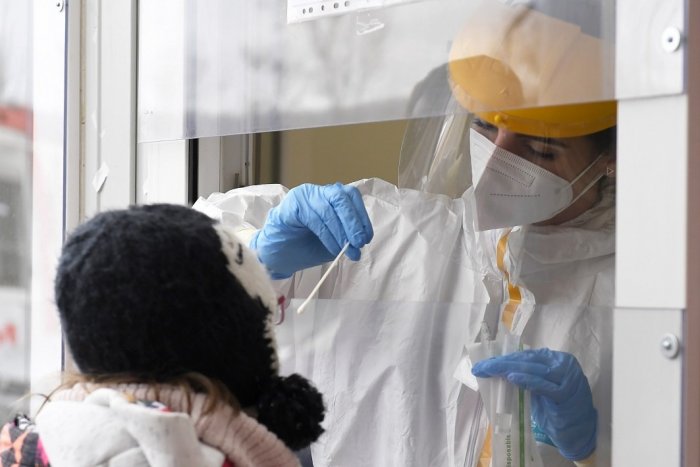 Ilustračný obrázok k článku Koronavírus v Nitrianskom kraji: Iba JEDEN okres má viac ako sto prípadov