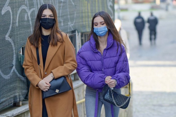 Ilustračný obrázok k článku Banskobystrický kraj má NAJMENEJ pozitívnych: Pod 10 prípadov hlásia až 3 okresy