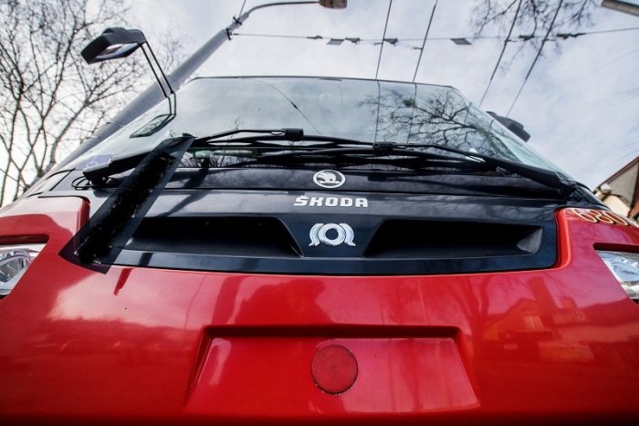 Ilustračný obrázok k článku Tragédia v Bratislave: Muža zrazila električka, ležal tesne pri koľajniciach