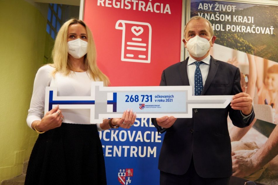 Ilustračný obrázok k článku Banskobystrický kraj ukončí očkovacie aktivity: KDE vám potom pichnú vakcínu? FOTO