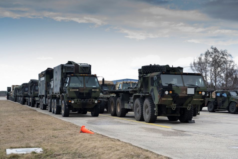 Ilustračný obrázok k článku PRIPRAVTE sa na presuny vojenskej techniky zo zahraničia: Cez Slovensko ich pôjde 28! FOTO