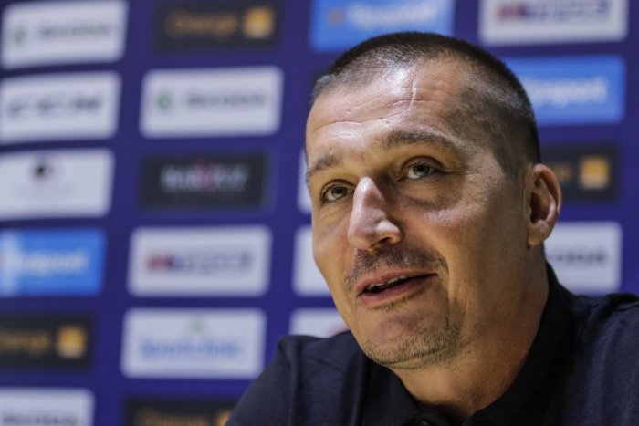 Richard Kapuš: Politici by mali športu pomáhať!