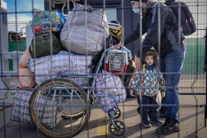 Ilustračný obrázok k článku Naď: Ozbrojené sily zvýšili BOJOVÚ pohotovosť, dôvodom je príprava na UTEČENECTVO