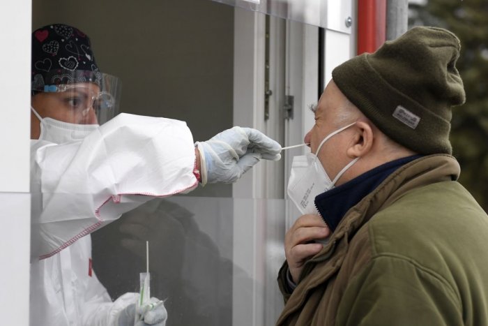 Ilustračný obrázok k článku Zvolenská spoločnosť STEFE žiada kompenzáciu za testovanie: Koľko ich vykonala?