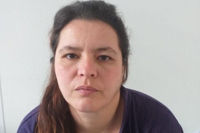 Ilustračný obrázok k článku Žena prišla na políciu so slovami, že si nič nepamätá. Nepoznáte ju?