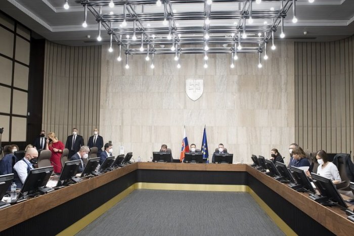 Ilustračný obrázok k článku Vláda schválila 13 miliónov eur na opatrenia pre možný prílev ľudí z Ukrajiny