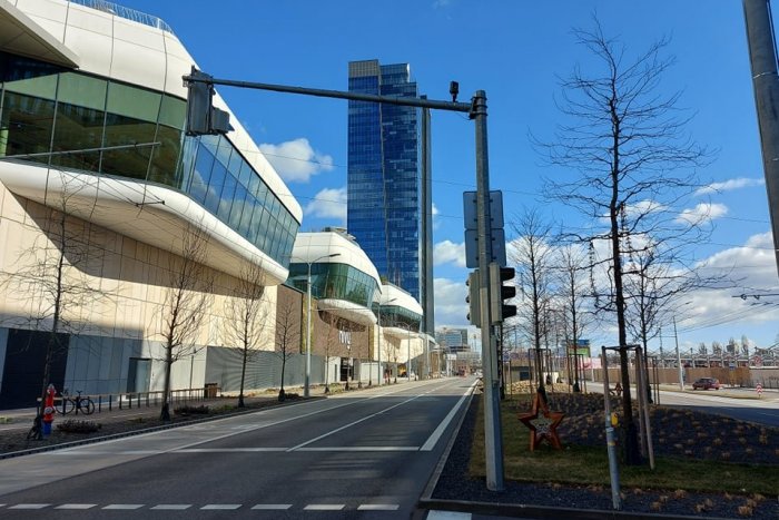 Ilustračný obrázok k článku Dôležité informácie pre ľudí z Ukrajiny: Nájdu ich na Nivách aj na webe Bratislavského kraja