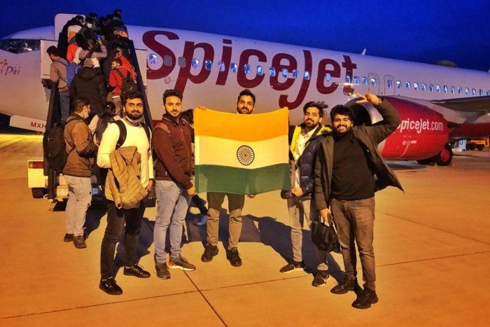 Ilustračný obrázok k článku Neukrajinskí utečenci odlietajú zo Slovenska domov