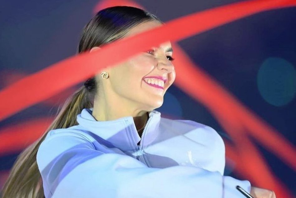 Ilustračný obrázok k článku Kde je Putinova sexy gymnastka? Tajný ÚKRYT v luxusnom sídle v Európe!