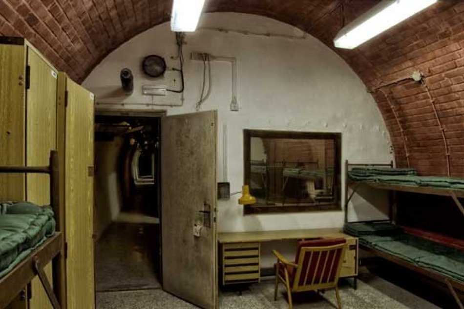 Ilustračný obrázok k článku Aj Nitra má plynotesné úkryty: Ochranu by však poskytli iba MINIMU obyvateľov