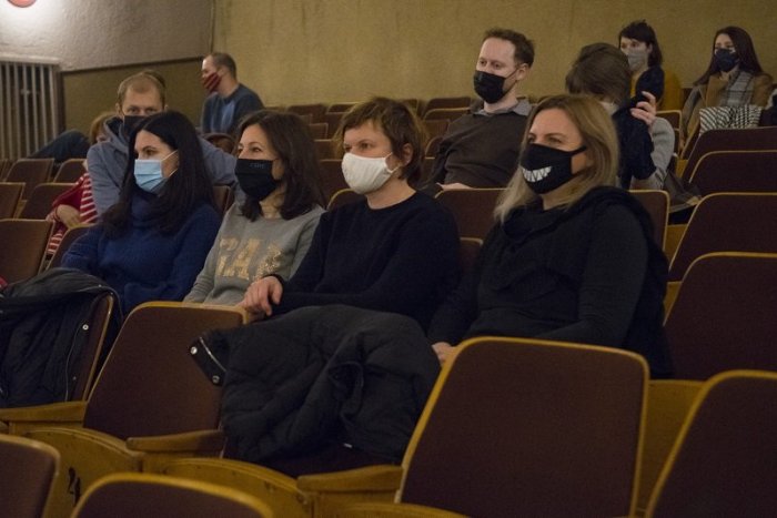 Ilustračný obrázok k článku Od 14. marca sa rušia ďalšie pandemické obmedzenia: Čo ale budeme musieť dodržiavať?