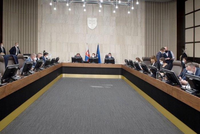 Ilustračný obrázok k článku MIMORIADNE rokovanie vlády: Ukrajine DARUJEME vojenský materiál za viac ako 2 milióny