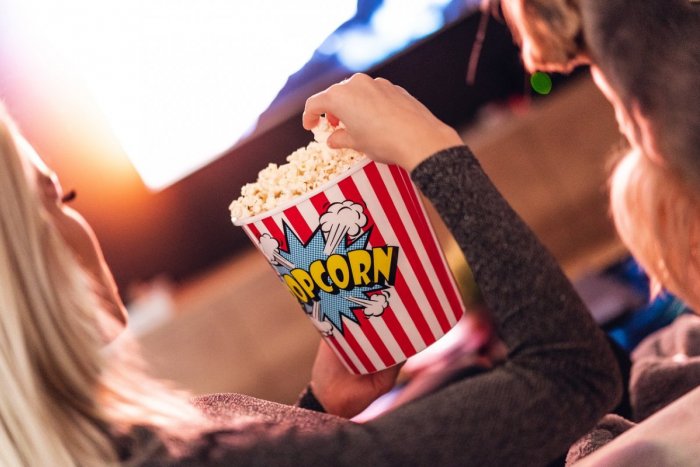 Ilustračný obrázok k článku Privítajte leto s dobrým filmom: TIETO lákadlá ponúka kino v Topoľčanoch