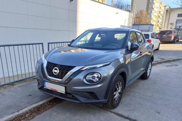 Ilustračný obrázok k článku Chodníková novela obmedzí aj parkovanie v Trnave: Na ktorých uliciach nebude platiť ZÁKAZ?