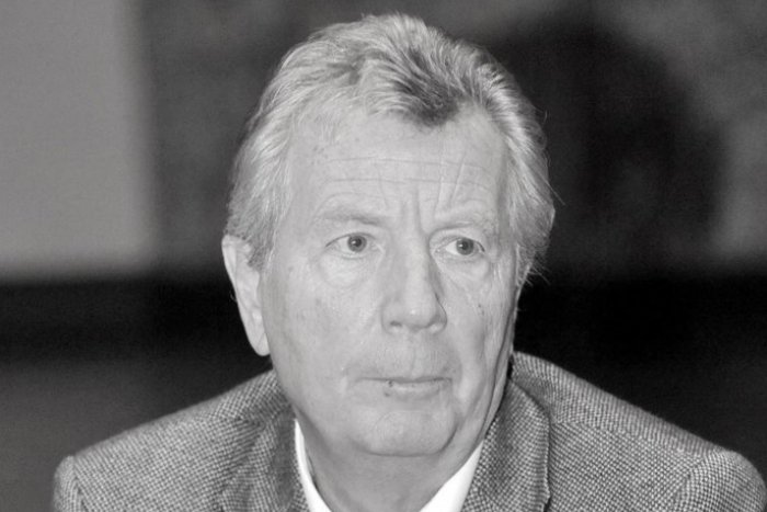 Ilustračný obrázok k článku Mimoriadne SMUTNÁ správa: Vo veku 77 rokov zomrel herec a politik Ľubo Roman