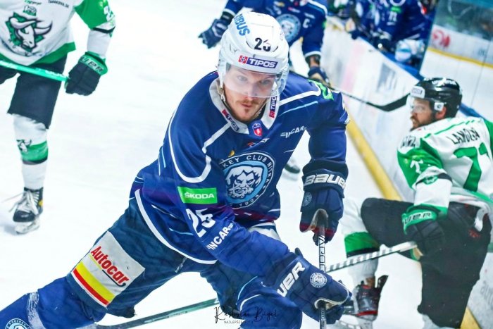 Ilustračný obrázok k článku Buček sa zaradil po bok Šatana či Pálffyho: Stal sa NAJ strelcom základnej časti