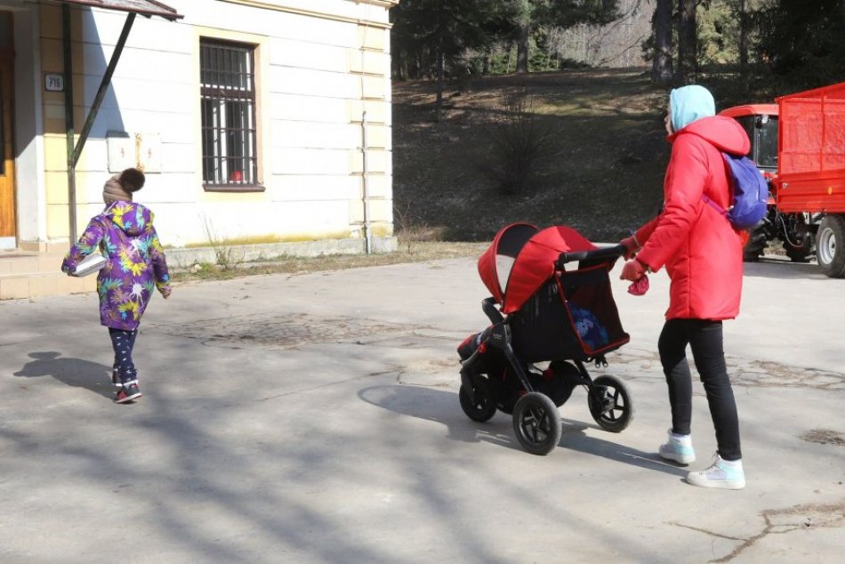 Ilustračný obrázok k článku Utečencov z Ukrajiny pribúda: Myjava už naráža na STROP ubytovacích kapacít