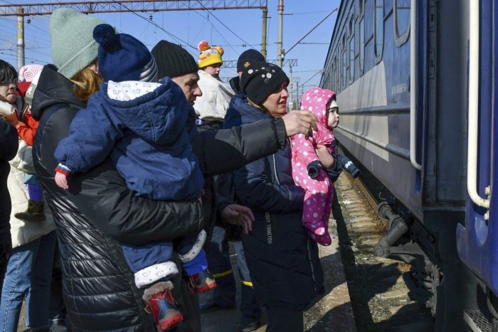 Ilustračný obrázok k článku Slovensko prisľúbilo objemnú pomoc: 530 miliónov eur pre ukrajinských utečencov