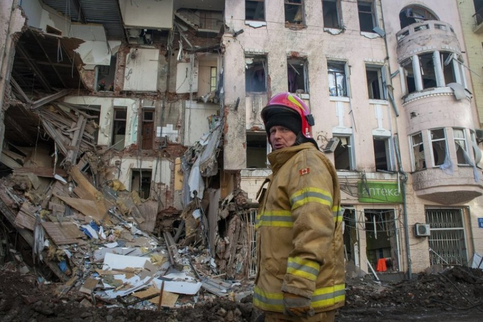 Ilustračný obrázok k článku Charkov hlási ďalšie obete: Pri ostreľovaní bytovky zahynul aj malý chlapec