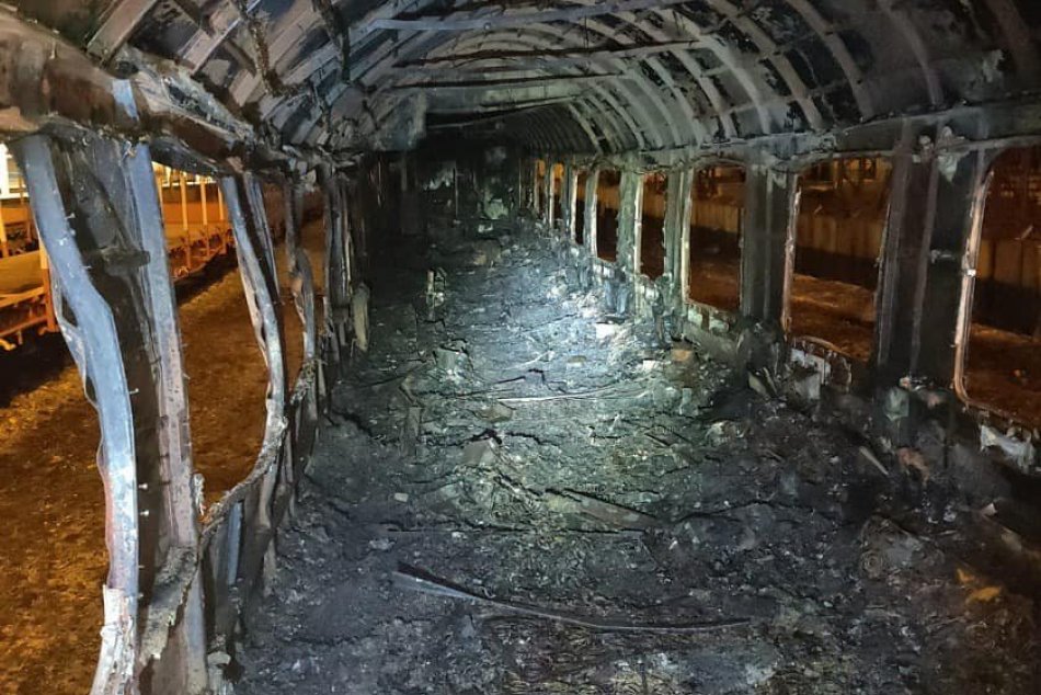 Ilustračný obrázok k článku Nové INFO o požiari vozňov: Oheň založili úmyselne, tvrdí polícia, FOTO