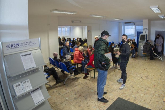 Ilustračný obrázok k článku Poznáte Ukrajincov, ktorí ovládajú slovenský jazyk? Môžu sa hlásiť do TEJTO firmy