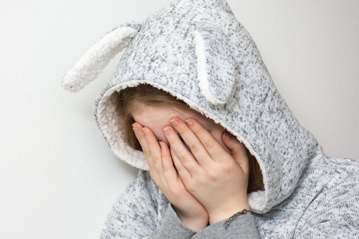 Ilustračný obrázok k článku Dve Slovenky ponúkali cez internet maloleté dievča na sex: Čo im zarobila, to PREPILI