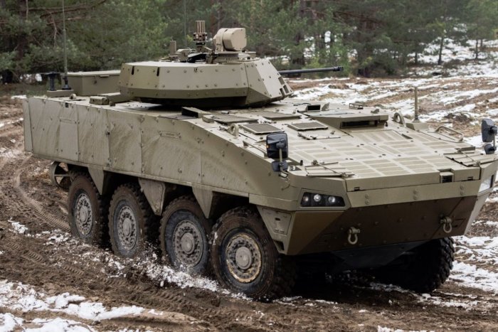 Ilustračný obrázok k článku Slovensko sa pustilo do nakupovania: Príde 76 bojových obrnených vozidiel!