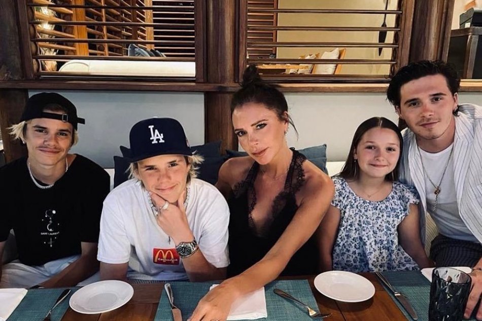 Ilustračný obrázok k článku Beckhamovci zažili poriadny šok! Za bieleho dňa ich VYKRADOL nenásytný zlodej