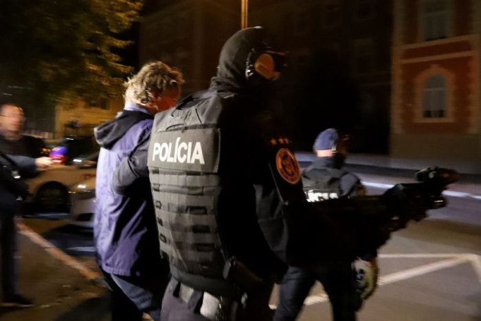 Ilustračný obrázok k článku SKVELÁ práca maďarských a slovenských policajtov: Objasnili VRAŽDU podnikateľa