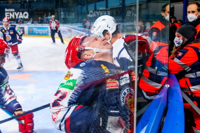 Ilustračný obrázok k článku Zvolenčania doma Nitru nezdolali: Skórovať začali, až keď prehrávali o 4 góly