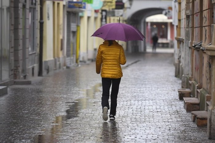 Ilustračný obrázok k článku Veľkonočná PREDPOVEĎ: Výrazná ZMENA počasia! Kde treba rátať s dažďom či SNEŽENÍM?