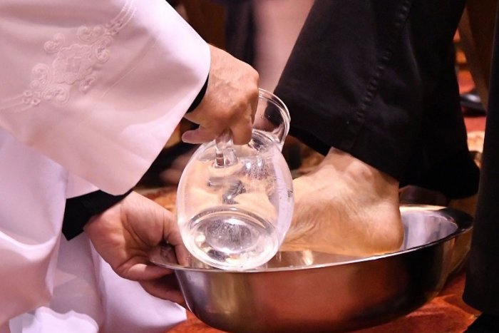 Ilustračný obrázok k článku Zelený štvrtok je už s NOVÝM názvom: Veriaci si pripomínajú Ježišovu Poslednú večeru