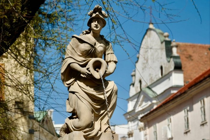 Ilustračný obrázok k článku Mesto v centre mesta spúšťa SEDEM fontán, ostatné prídu na rad postupne