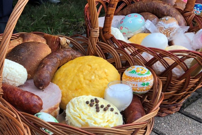 Ilustračný obrázok k článku Nechýba takmer na žiadnom stole. Tradičným veľkonočným jedlom na východe je 'syrek'