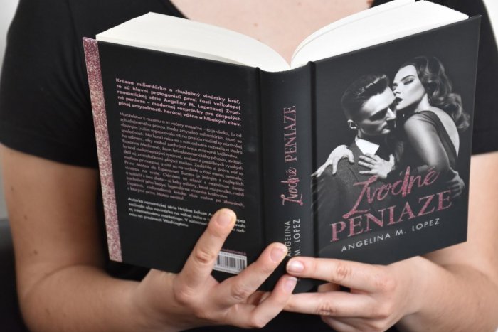 Ilustračný obrázok k článku KNIŽNÝ TIP: Pikantná a vášnivá romanca Zvodné peniaze