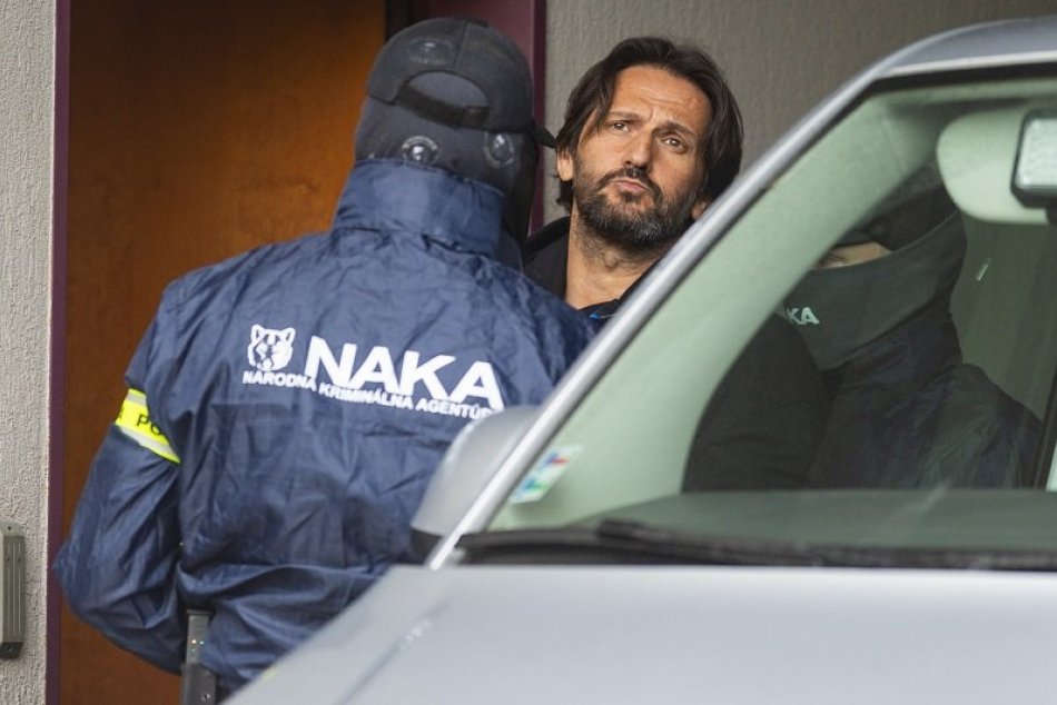 Ilustračný obrázok k článku Kaliňák skončil V CELE! Súd rozhodol, exminister bude stíhaný za mrežami