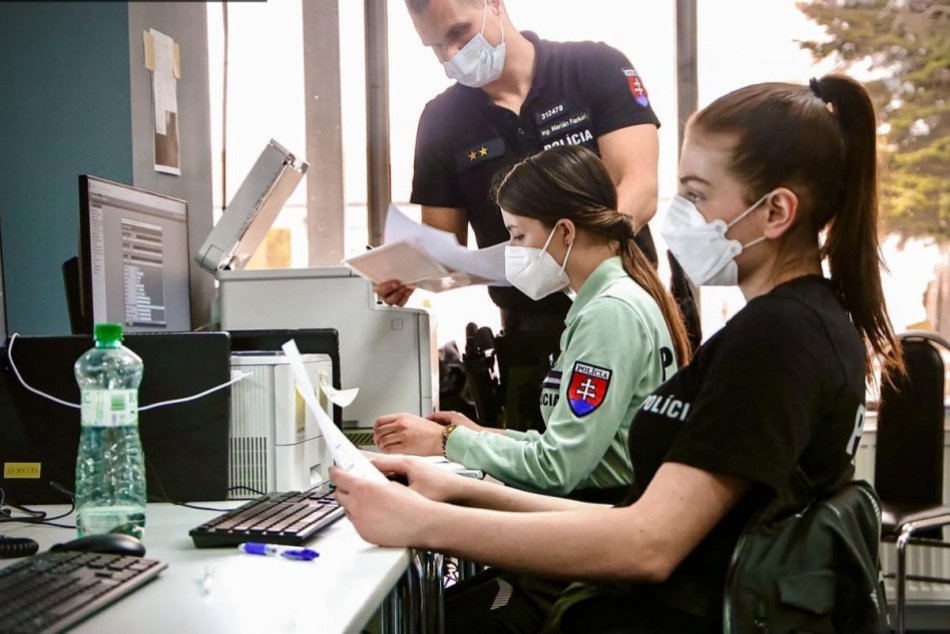 Ilustračný obrázok k článku Veľkokapacitné centrum pre Ukrajincov v Nitre čaká ZMENA: Denne vybaví desiatky ľudí