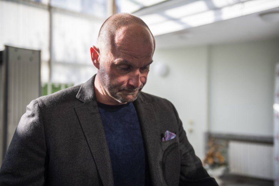 Ilustračný obrázok k článku Vyšetrovanie Bödöra pre 50-tisícový úplatok je ukončené: Podnikateľ vinu odmieta