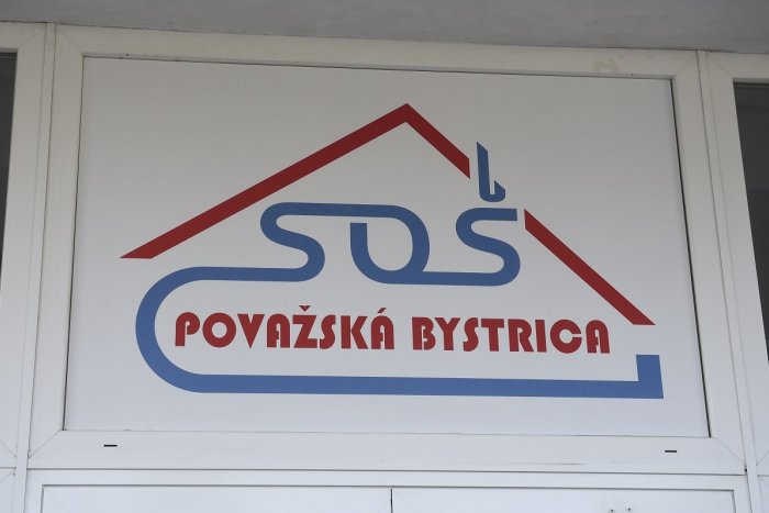 Ilustračný obrázok k článku Považskobystrická SOŠ hľadá nového riaditeľa: Takýto ponúkajú PLAT