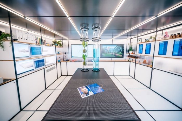 Ilustračný obrázok k článku Laboratórium na bratislavskom autosalóne upozorňuje na riziká spojené s fajčením klasických cigariet