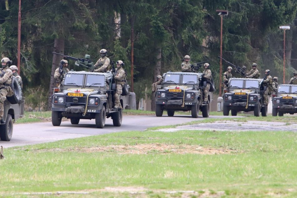 Ilustračný obrázok k článku Vojaci NATO dostanú ubytko za desiatky miliónov: Na Sliači a Lešti vybudujú kontajnerové mestečko