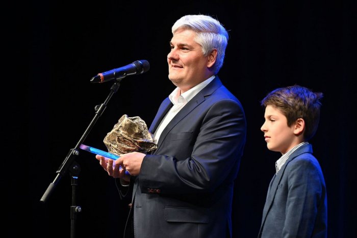 Ilustračný obrázok k článku Župa ocenila OSOBNOSTI kraja. Cenu si prevzal aj vedec Pavol Čekan + FOTO