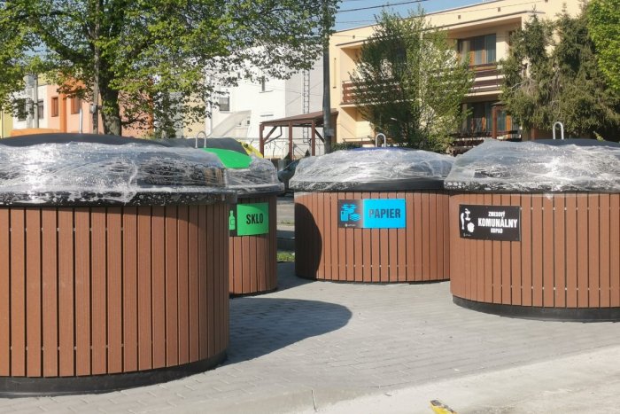 Ilustračný obrázok k článku Mesto pripravuje projekt za pol MILIÓNA eur: Plánuje nákup polopodzemných kontajnerov