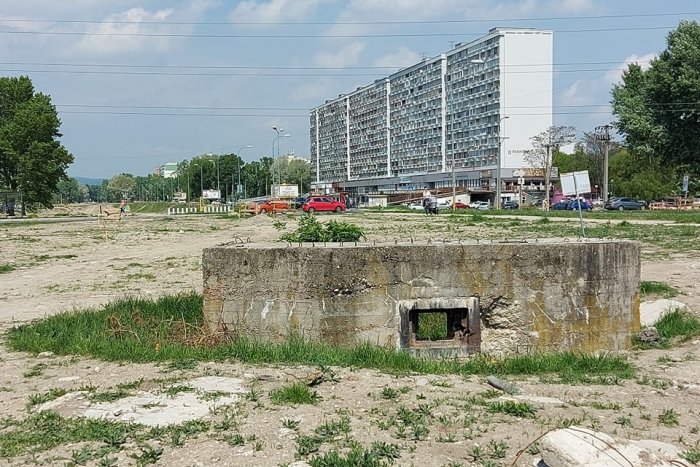 Ilustračný obrázok k článku Výstavba električkovej trate v Petržalke MEŠKÁ: Karty zamiešalo aj ZDRAŽOVANIE