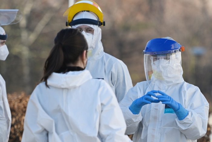 Ilustračný obrázok k článku SVET O SLOVENSKU: Slováci sú na tom ZLE! Budeme žiť o tri roky kratšie ako pred pandémiou?