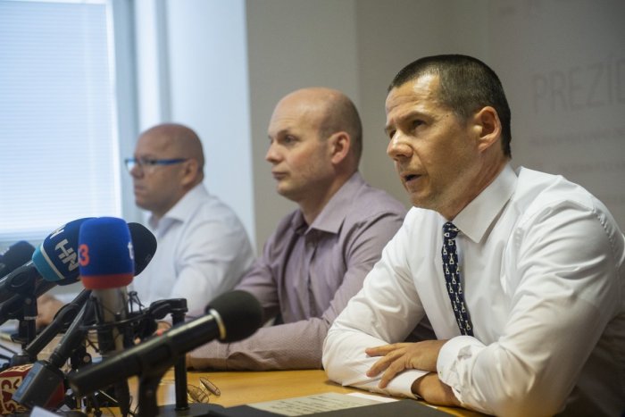 Ilustračný obrázok k článku Hamran odmieta Ficove tvrdenia o chystanej akcii polície: Kollár Ficovi „sadol na lep“