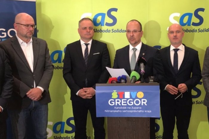 Ilustračný obrázok k článku Štefan Gregor ohlásil kandidatúru: Chce sa stať županom Nitrianskeho kraja