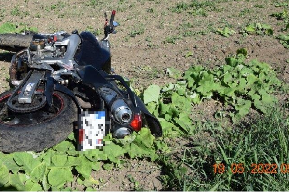 Ilustračný obrázok k článku Motorkár v Bystrici prešiel do protismeru: Pri náraze do auta sa zranila vodička, FOTO